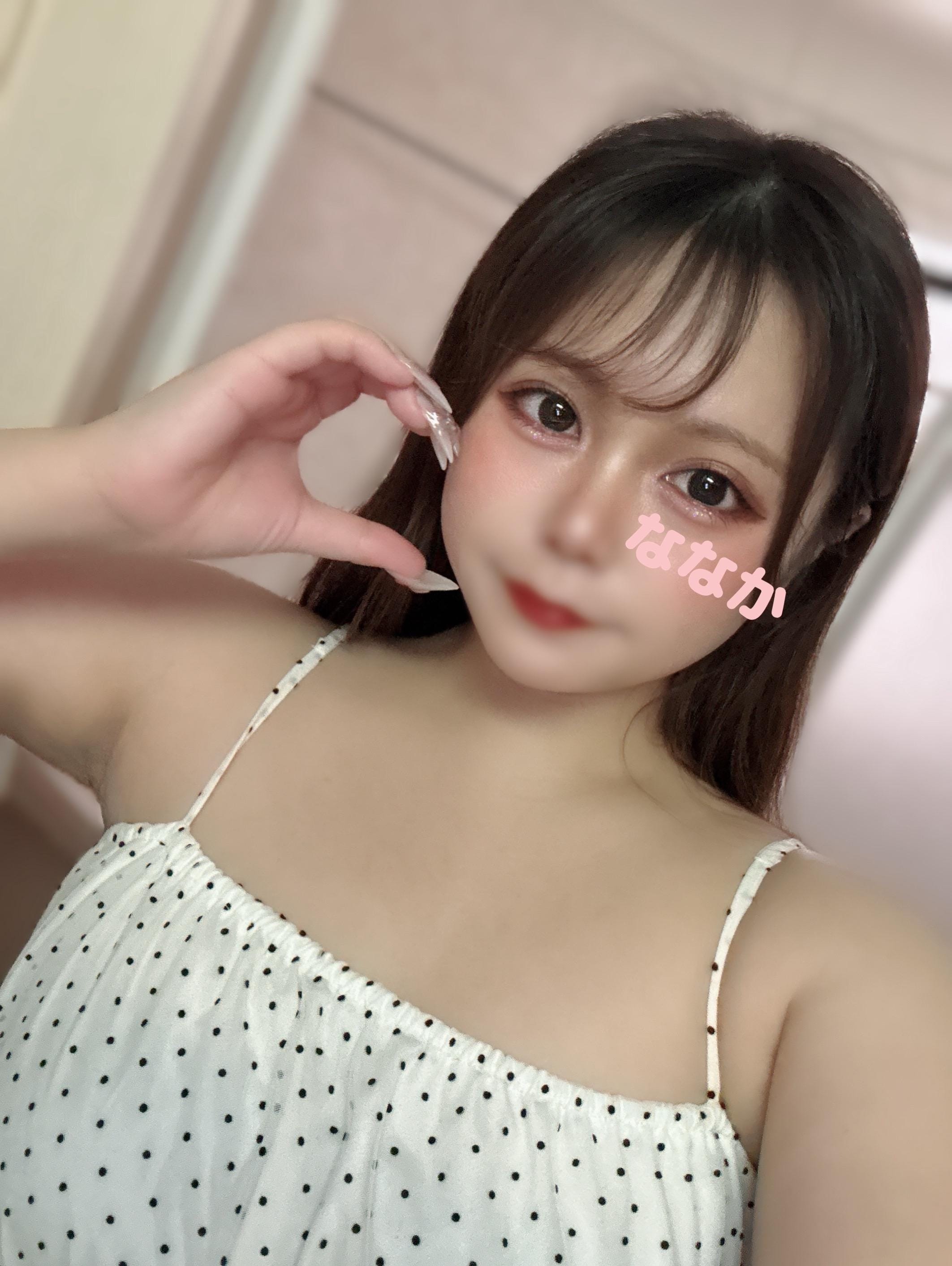 「必読」09/01(火) 10:12 | 新人ななか☆淫乱ロリ巨乳の写メ日記