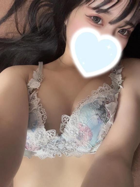 「はじめまして✨️」09/06(日) 23:39 | ゆるの写メ