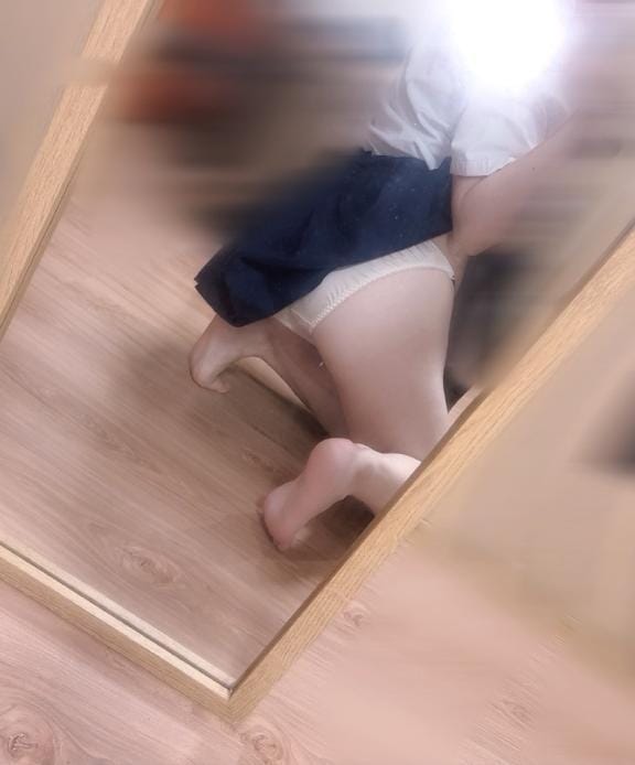 「限定で見れちゃう変態くんへ♡」09/07(月) 15:51 | ここみの写メ