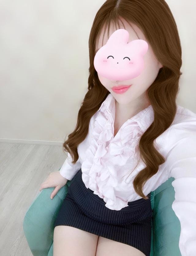 なみ「よろしくお願いします」09/09(水) 19:47 | なみの写メ