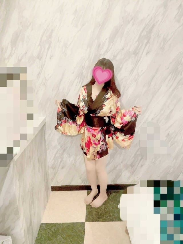 「出勤しました♡」09/11(金) 13:04 | ゆりか☆美人妻の戯れの写メ