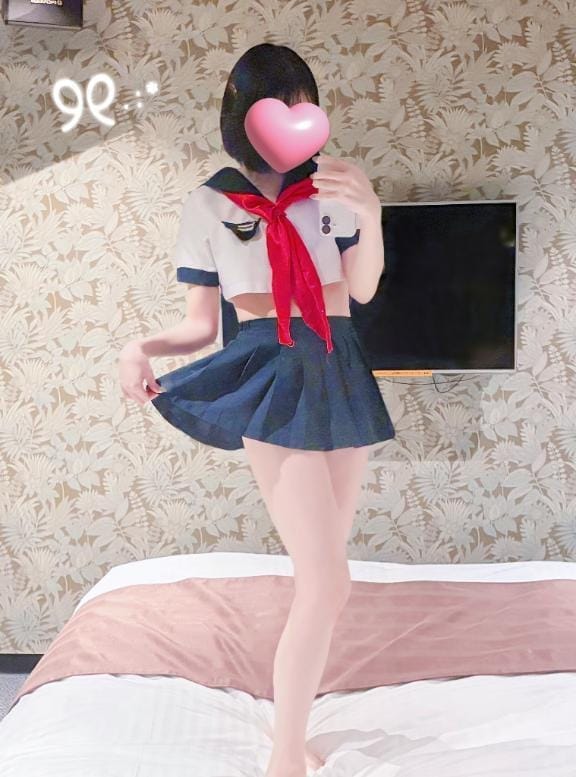ゆづき「脚を絡ませながら……‎」09/12(土) 12:26 | ゆづきの写メ