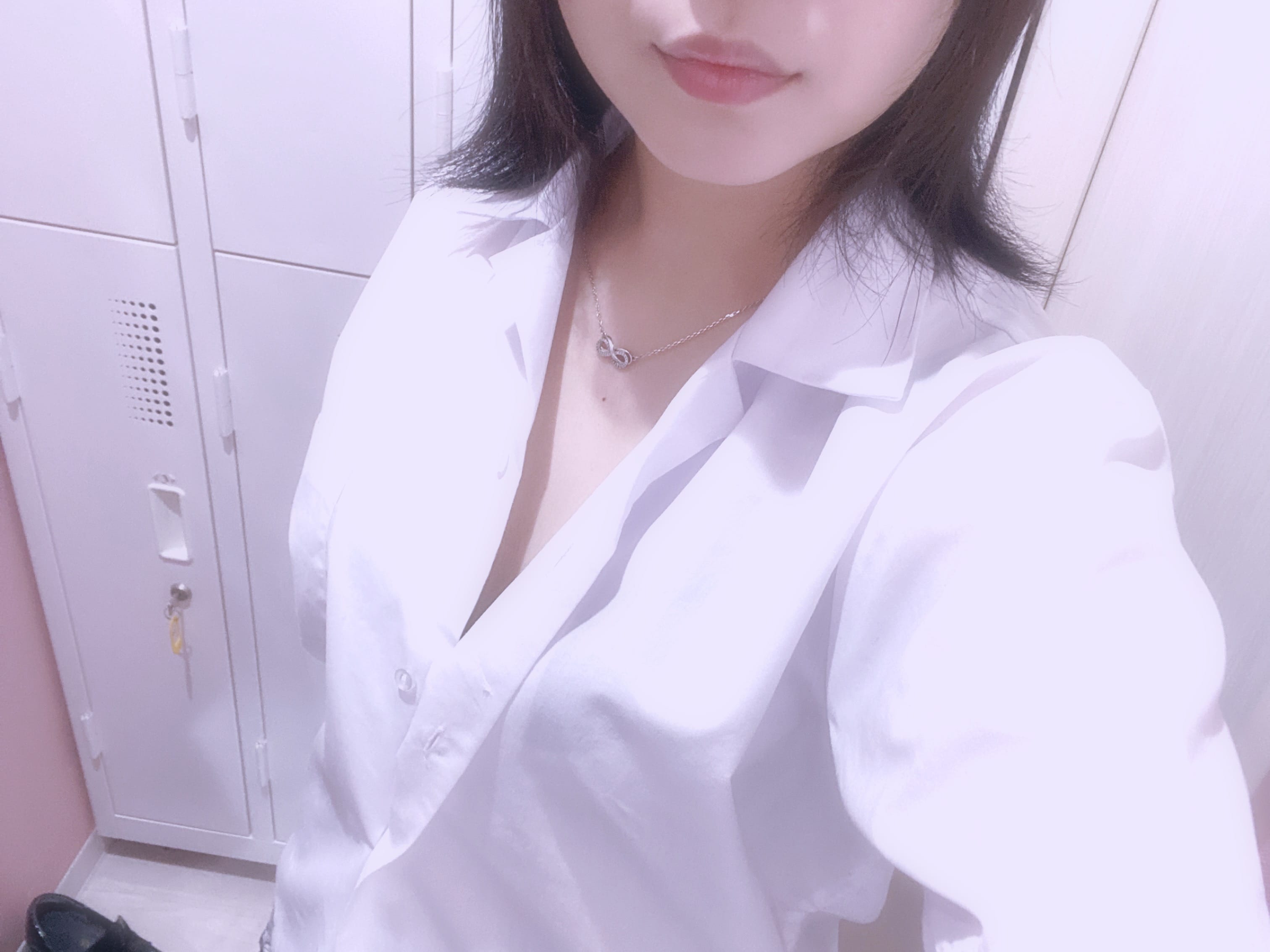 「16-23」10/02(金) 15:41 | No.80 ハローの写メ日記