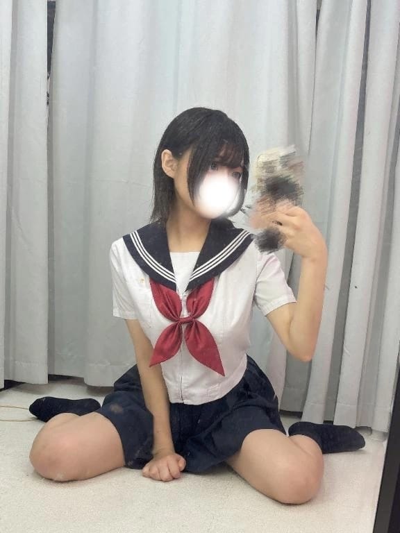 でぼら「くっつく」10/02(金) 21:16 | でぼらの写メ