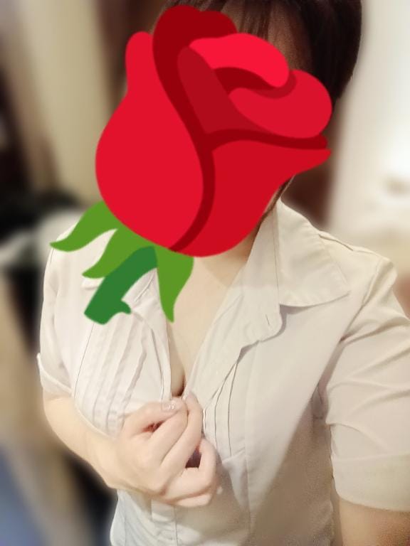 「まだ間に合うよ♡」10/06(火) 23:21 | 堀村　りおなの写メ
