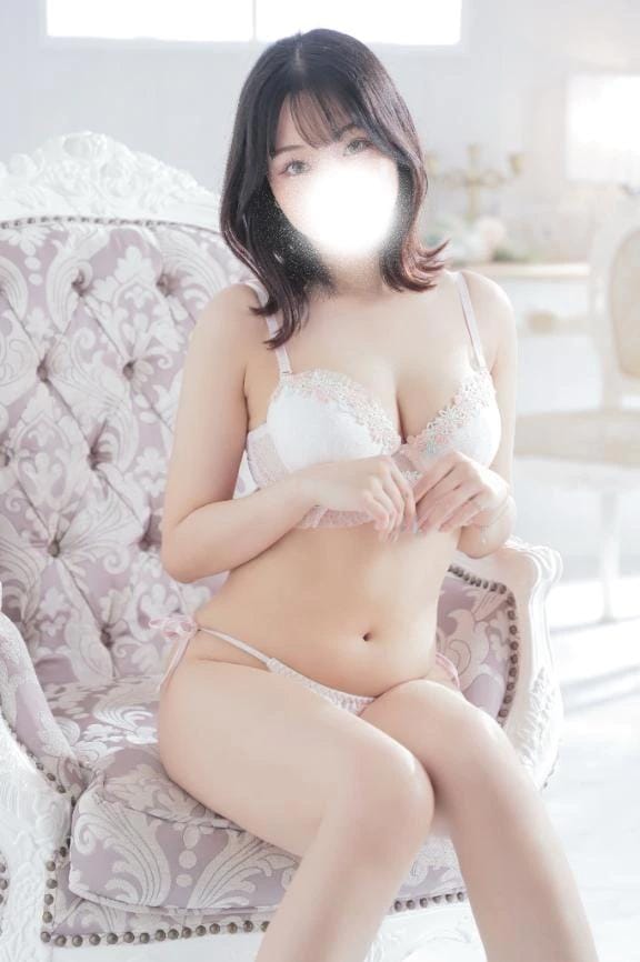 「☘️お礼️」10/07(水) 00:21 | 桃谷ななみの写メ