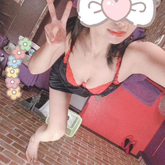 「え。」10/08(木) 11:30 | 山本ゆかりの写メ