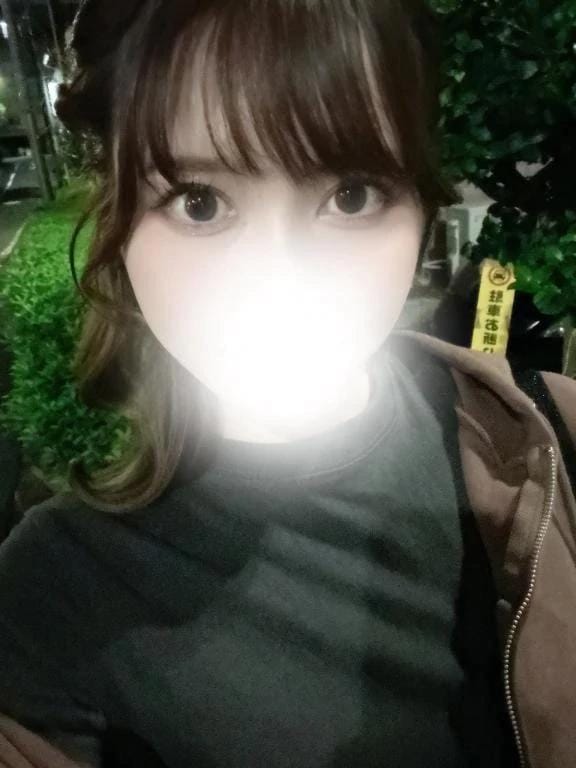 「やっほ〜」10/08(木) 12:09 | ありすの写メ