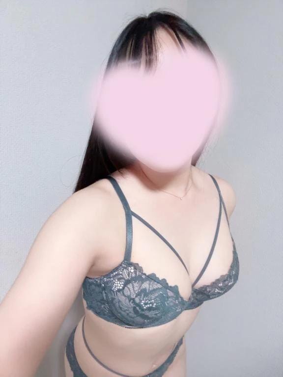 「おしえて❣️」10/11(日) 00:45 | 一花（いちか）の写メ