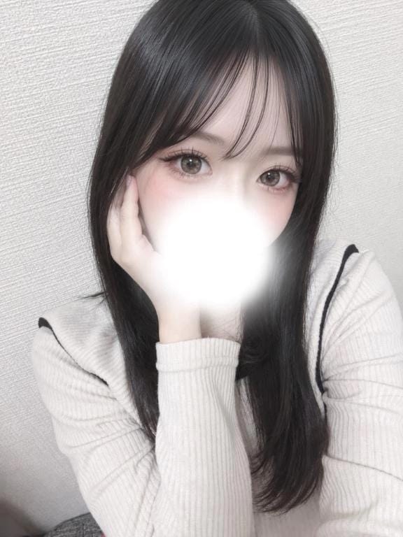 「出勤してる」10/11(日) 20:28 | りな★HQ地元産完全業界未経験★の写メ