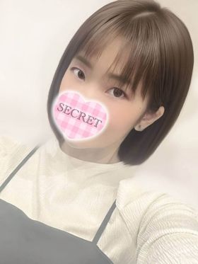 みーも|難波風俗で今すぐ遊べる女の子