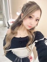 プラダ☆最高級の未知の経験|e.com(イードットコム)でおすすめの女の子