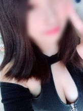 成海-なるみ-|艶ドレスでおすすめの女の子