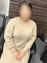 莉々-りり-|艶ドレスでおすすめの女の子