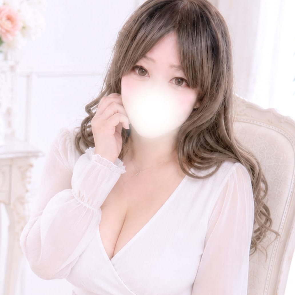 光-ひかる【Hカップの極上爆乳×色白】 | 艶ドレス(立川)