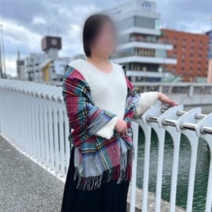 中畑 やよい【一見大人しそうなおっとり癒し系】 | 大人女子のちょっとHな専門店（福岡ハレ系）(中洲・天神)