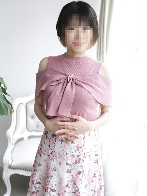 及川えり|不夜城で評判の女の子