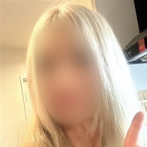 りさ【  スレンダーニューハーフ】 | ギン妻パラダイス 梅田店(梅田)