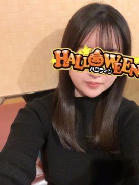 しおり|ハロウィンで評判の女の子