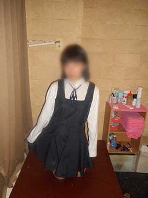 てんか【黒髪清楚系・細身で巨乳♡】