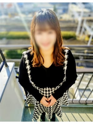 こはる|ギン妻パラダイス 十三店で評判の女の子