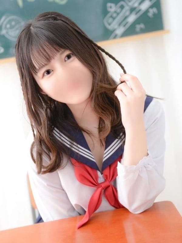 ねむ|みつらん鉄道でおすすめの女の子