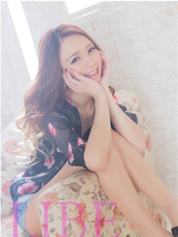 黒谷みこ|ニューハーフヘルスLIBE名古屋駅前でおすすめの女の子