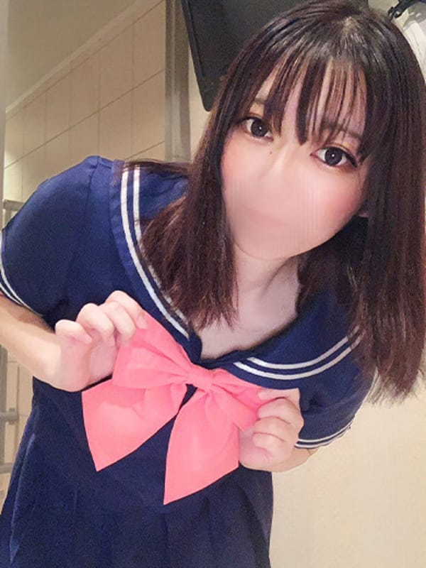 ななこ|LOVE MISSILEで評判の女の子