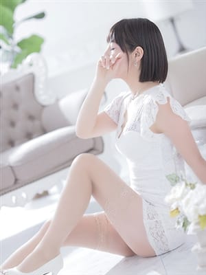 綾瀬るな『STANDARD』|マリアージュ中洲でおすすめの女の子