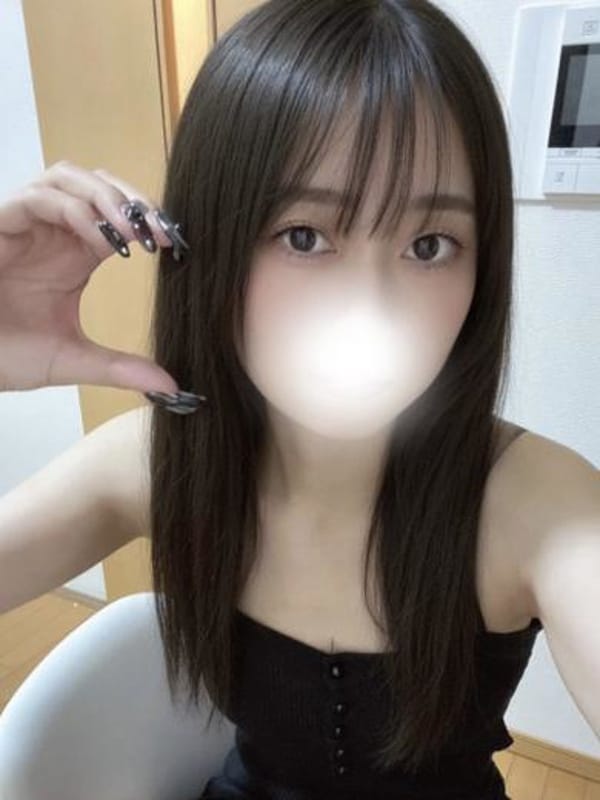 まる|ヌーベル・マリエで評判の女の子