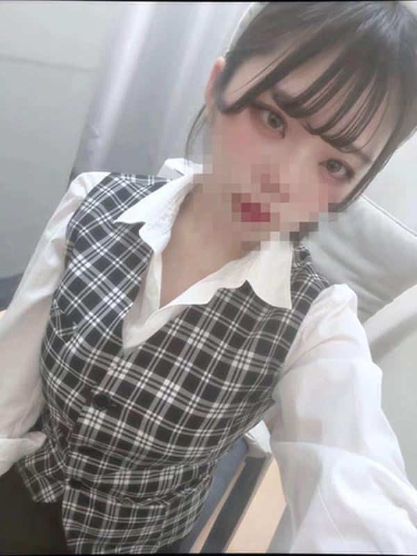姫野らな（新人研修対象！）|淫乱OL派遣商社 斉藤商事でおすすめの女の子