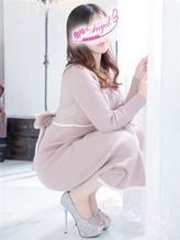 ひまり|人妻デリヘル 奥様はエンジェルでおすすめの女の子