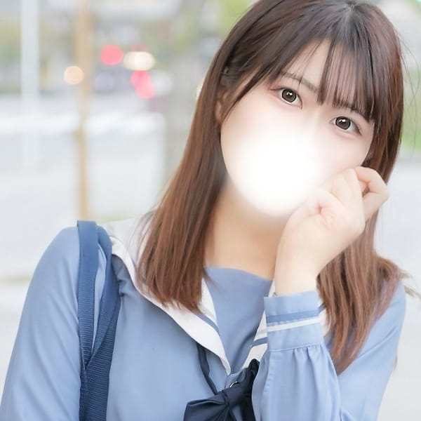 いおり【透き通るミルキーホワイトの美肌】 | パンチラJK(梅田)