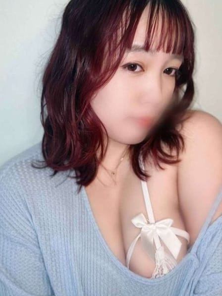 かえで(YESグループ PeachPai)のプロフ写真6枚目