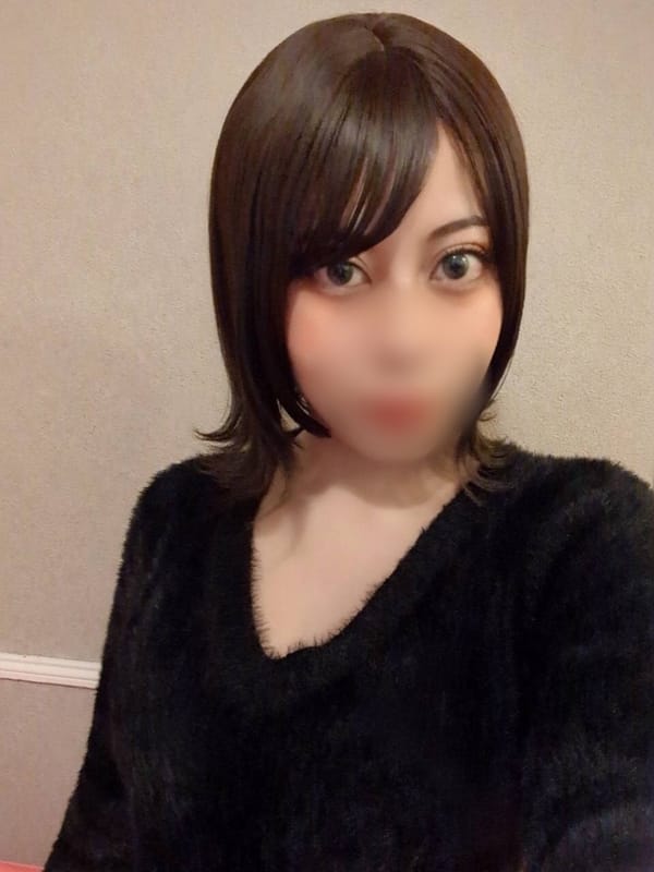 しおん【スレンダー20代ハーフ美女！】