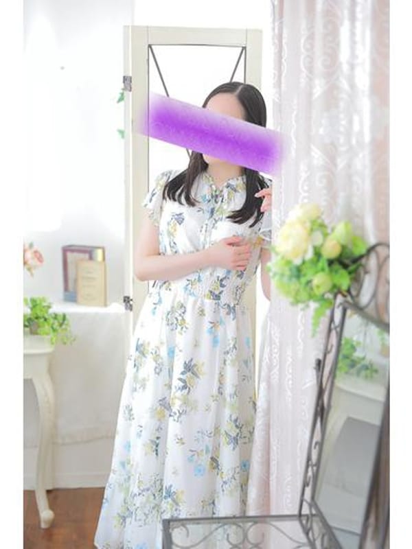 新開　十和子|プルプル人妻で評判の女の子