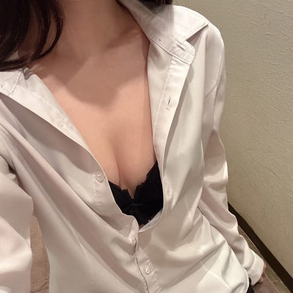 小坂 ひな