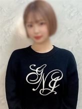 ひなた|渋谷くいーんずでおすすめの女の子