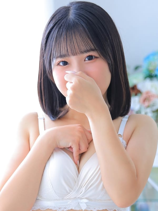 ゆあ|リアル梅田店で評判の女の子