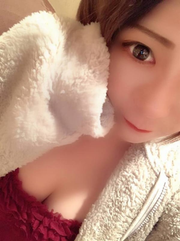 えな|FRONTIER（フロンティア）でおすすめの女の子