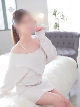 杏里|宮崎市近郊デリヘルで今すぐ遊べる女の子