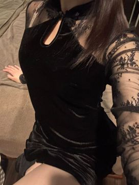 冬月 あおい|ホットポイントVillaで評判の女の子