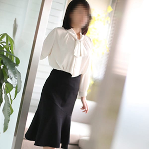 宮地(みやぢ)【笑顔がチャーミング☆】 | 人妻出逢い会『百合の園』新宿店(新宿・歌舞伎町)