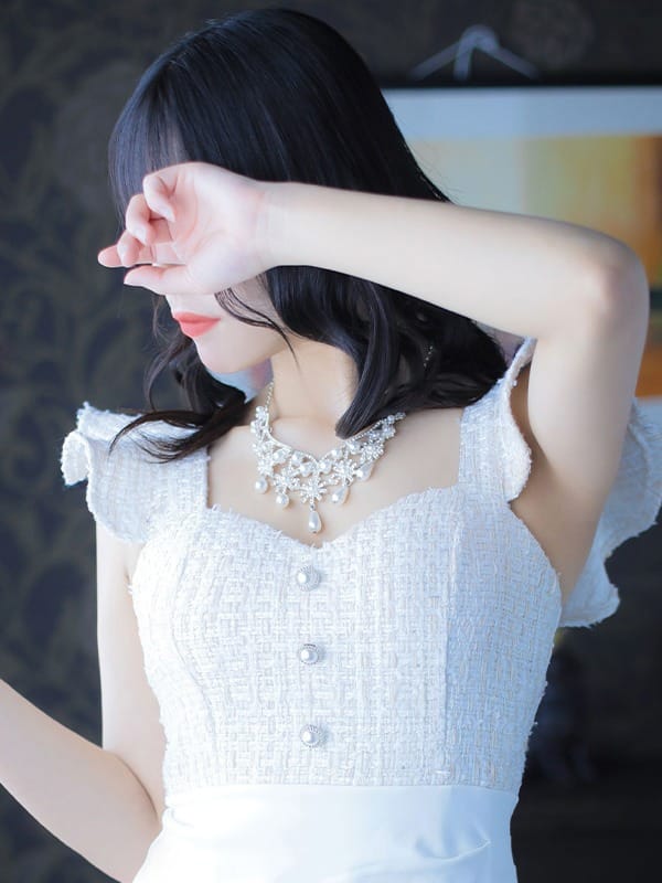 みお【純白美肌の妹系】