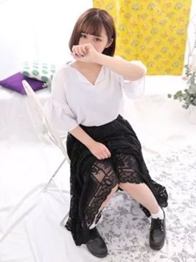 なつほ|京橋ホテヘルで今すぐ遊べる女の子