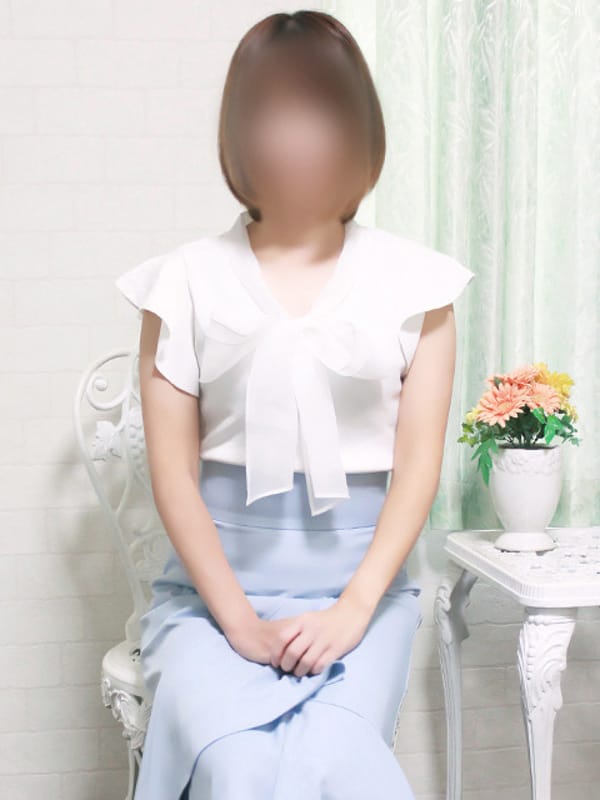 鈴原　麻理|借金妻 京橋店で評判の女の子