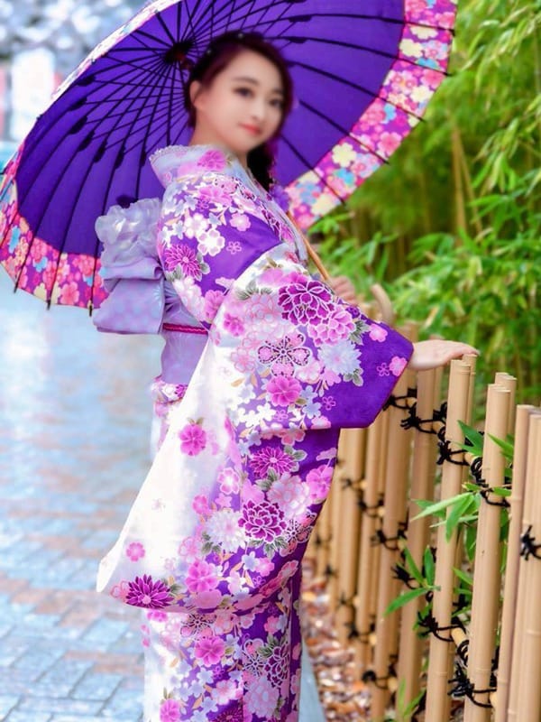 すずか|立川デリヘルで今すぐ遊べる女の子