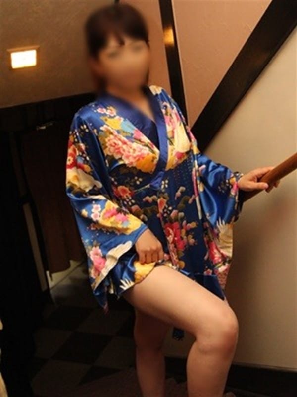 かすみ (大人の魅力で翻弄)