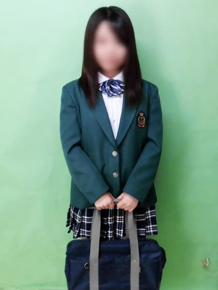 もえ|優等生で評判の女の子