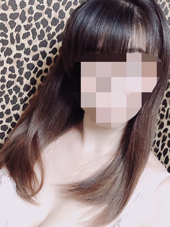 ユリ